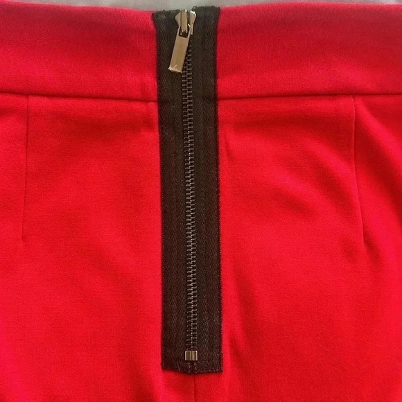 CACHE Size 4 Womens Red Back Zip Stretch A-Line Wrap Knitted Mini Skirt - Picture 3 of 5
